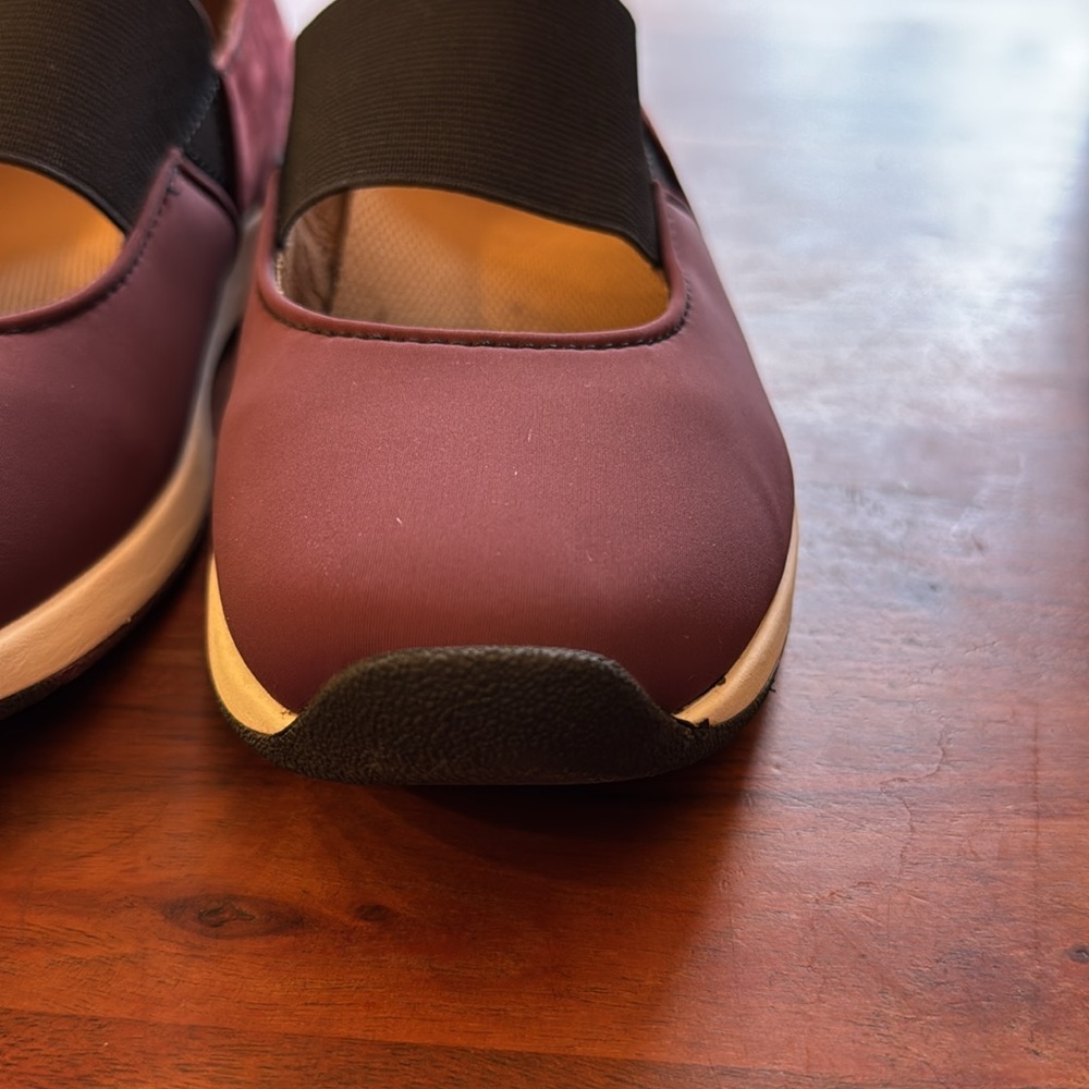 Vionic Cadee Flats - Picture 4 of 13